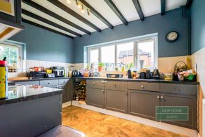 Photo 26- click for photo gallery